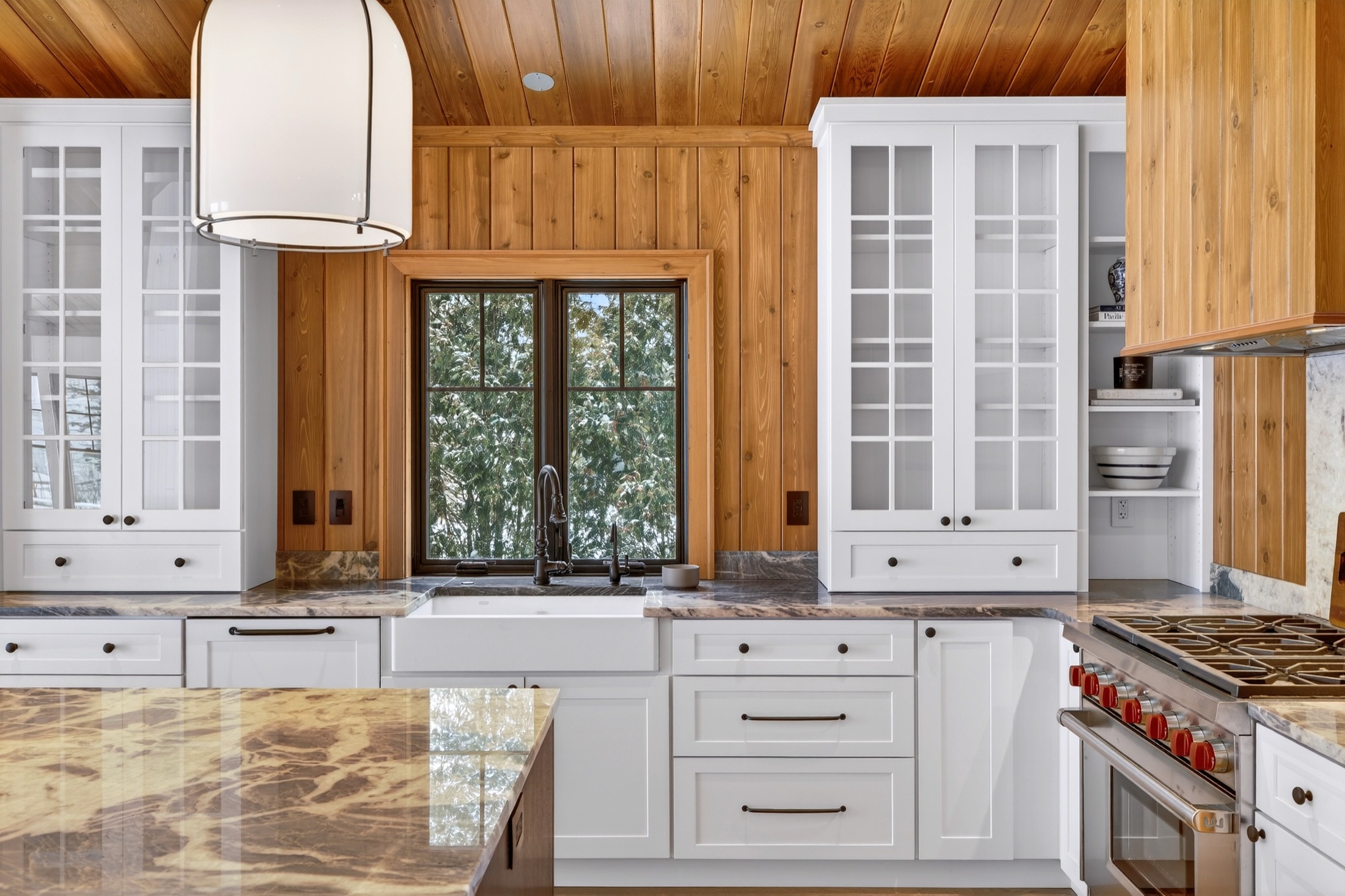 Syracuse, NY real estate photography — Central New York home with detail-rich composition